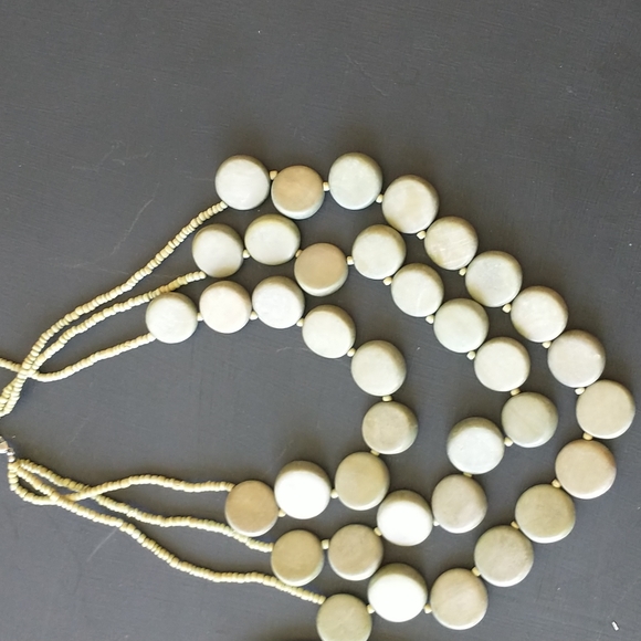 Pair of beaded necklaces - Picture 3 of 5